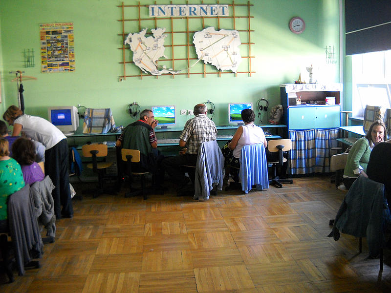 Obsługa komputera w środowisku Windows (Pakiet Office wraz z podstawami obsługi Internetu)